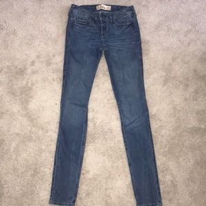 Hollister skinny jeans